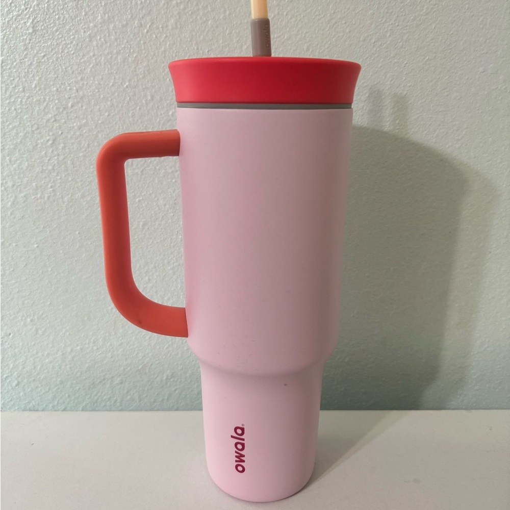 Owala 40 oz tumbler